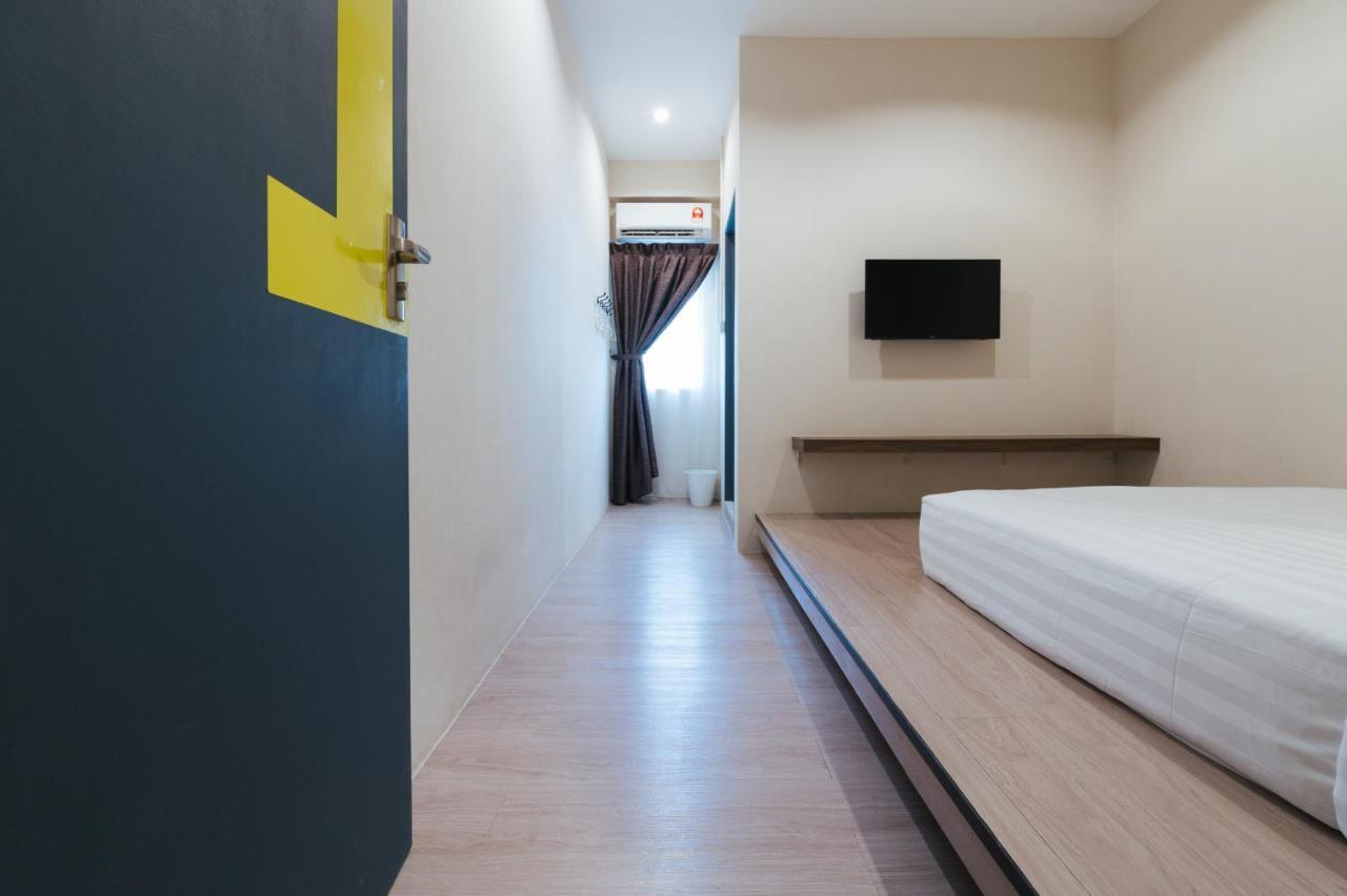 A° Hotel סמפורנה מראה חיצוני תמונה